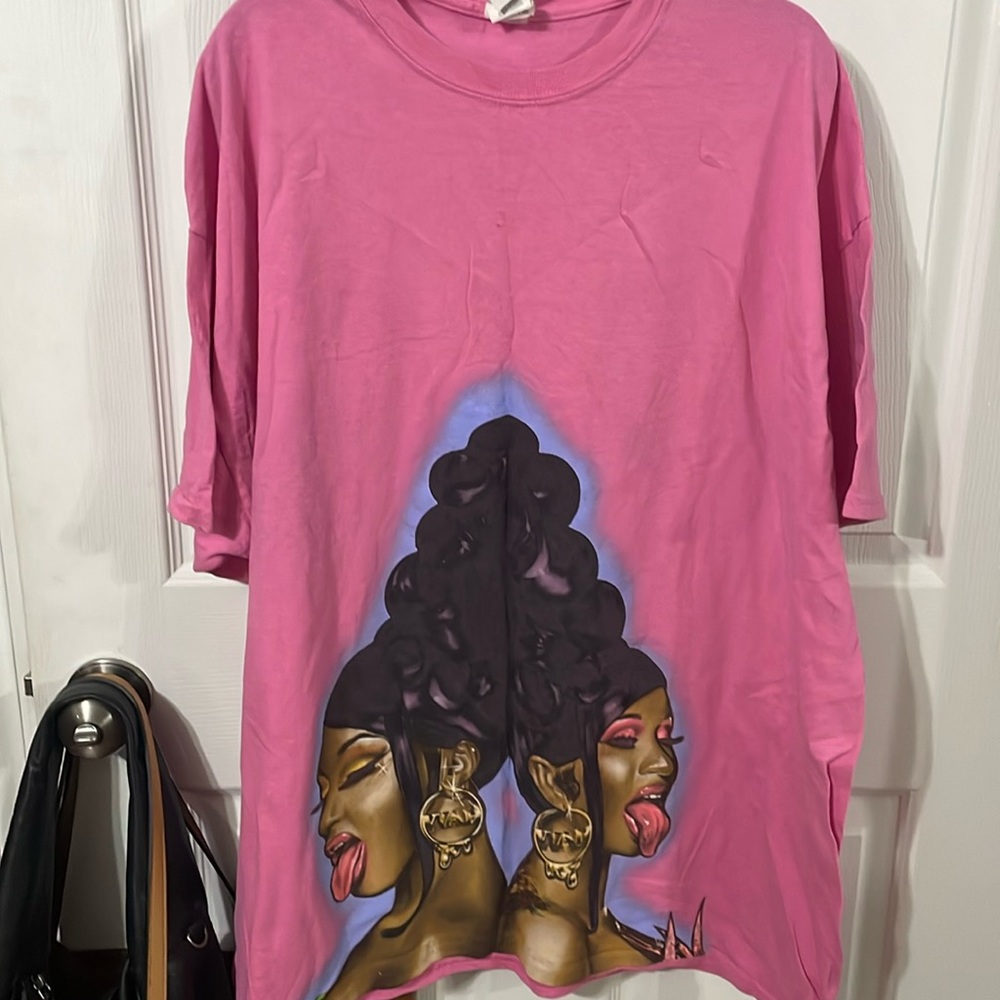 WAP hot pink t-shirt XL